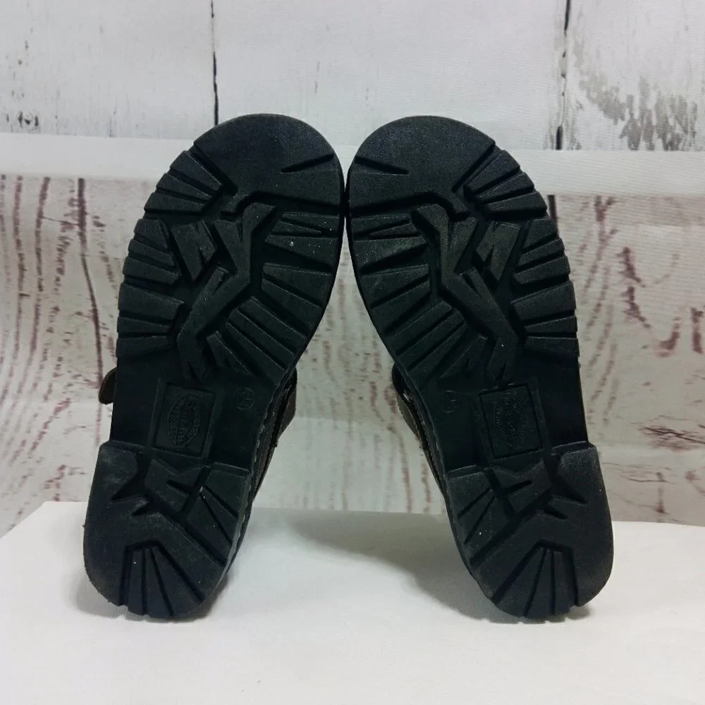 Original Outback Rugged Brown Leather Sandals shoe